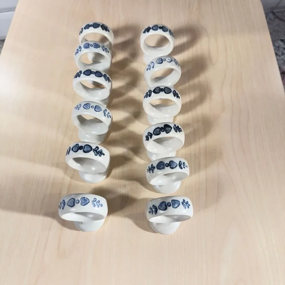12 Napkin Rings Pfaltzgraff Yorktowne 1960s USA Blue White Stoneware  Vintage